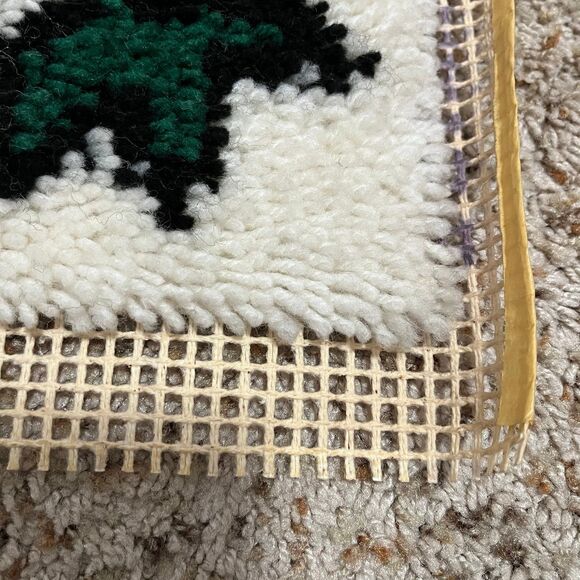 Vintage 70s Sleeping Owl Latch Hook Rug Wall Hanging - Picture 4 of 10